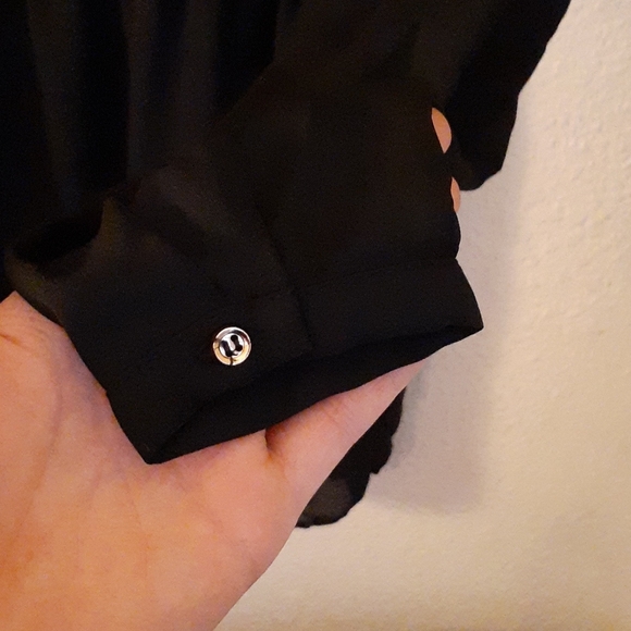 Black Dress - Picture 3 of 3